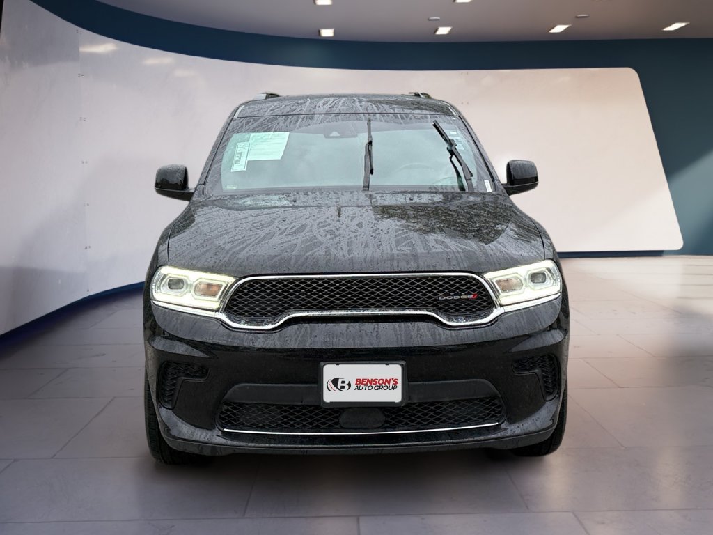 Used 2023 Black Dodge SXT image 8