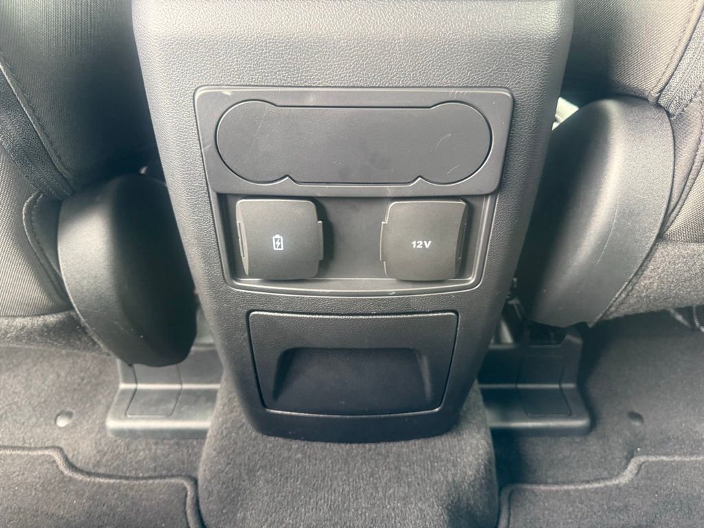 Used 2024 Gray Ford XLT image 37