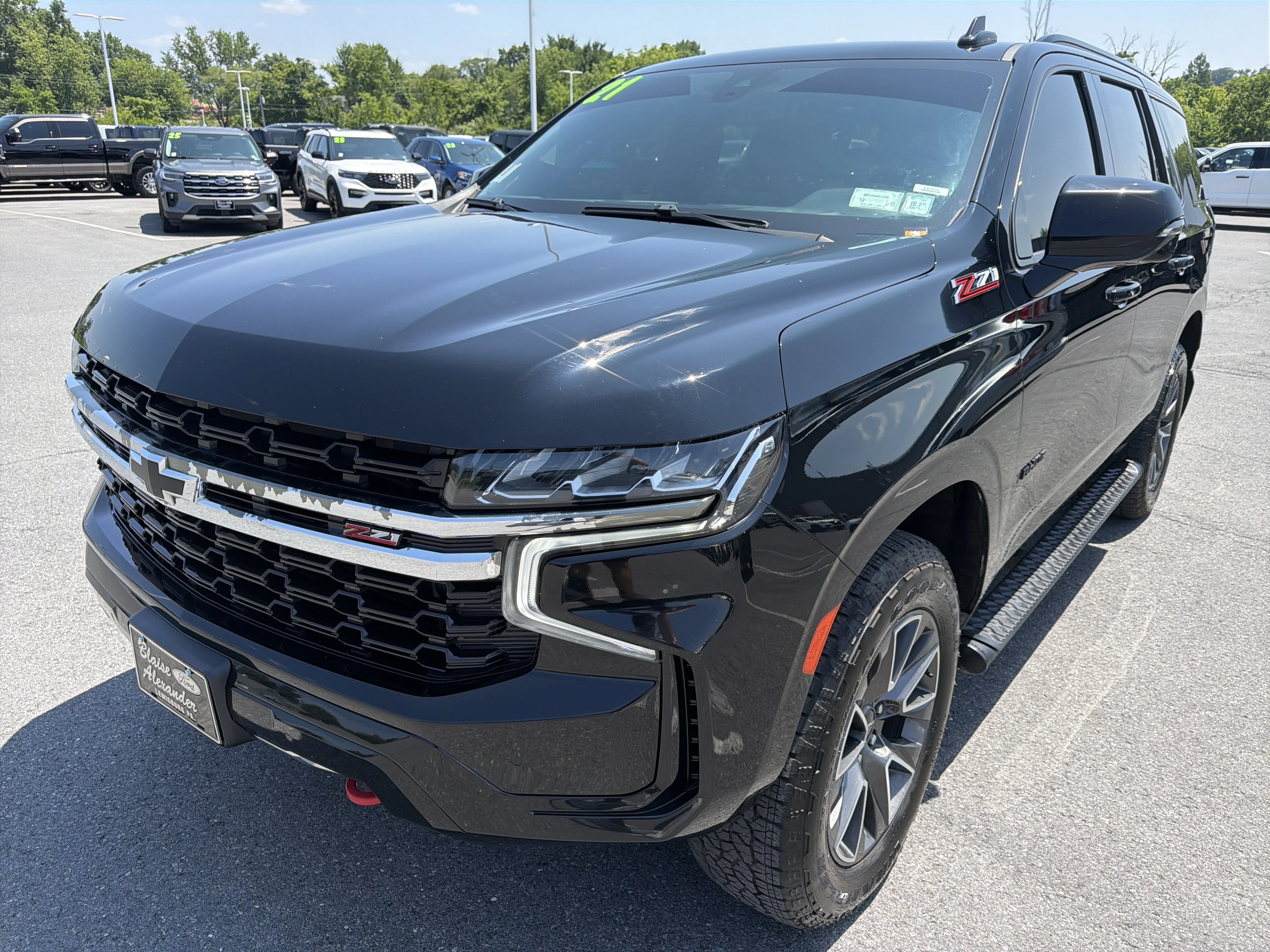 Used 2021 Black Chevrolet Z71 image 8