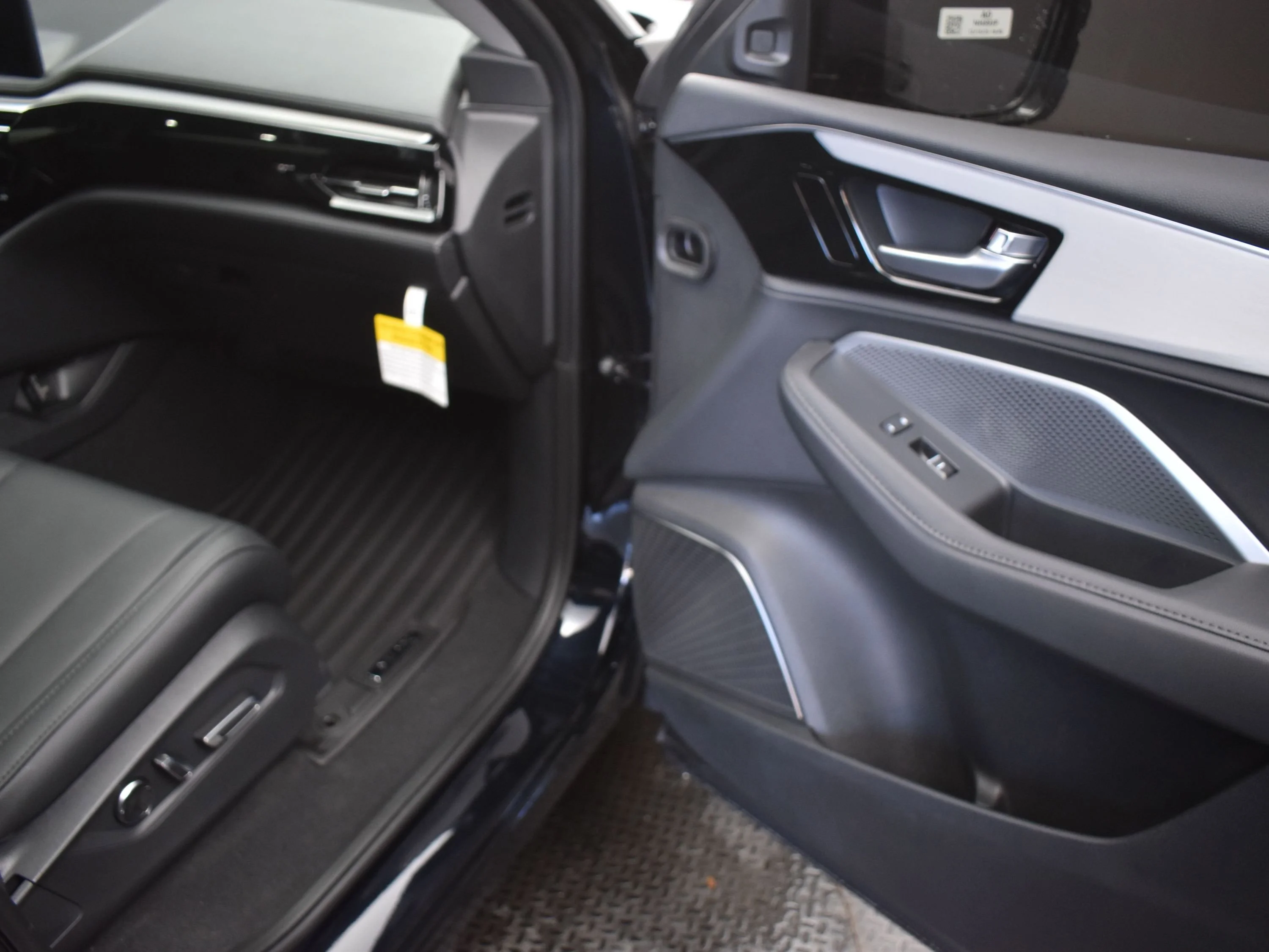 New 2026 Black Acura BASE image 30