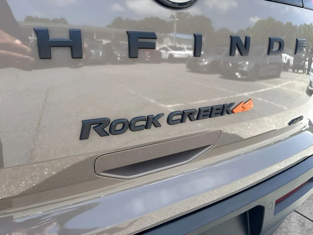 Used 2025 Beige Nissan Rock Creek image 30