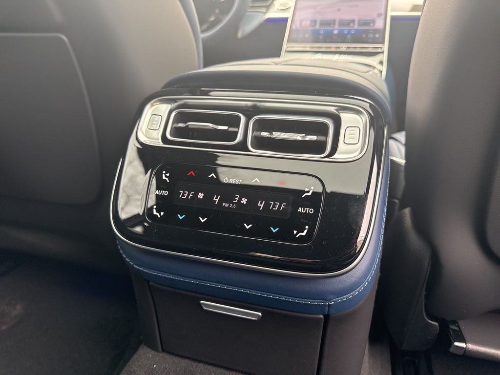 2025 Mercedes-Benz S-Class S 63 - Photo 23