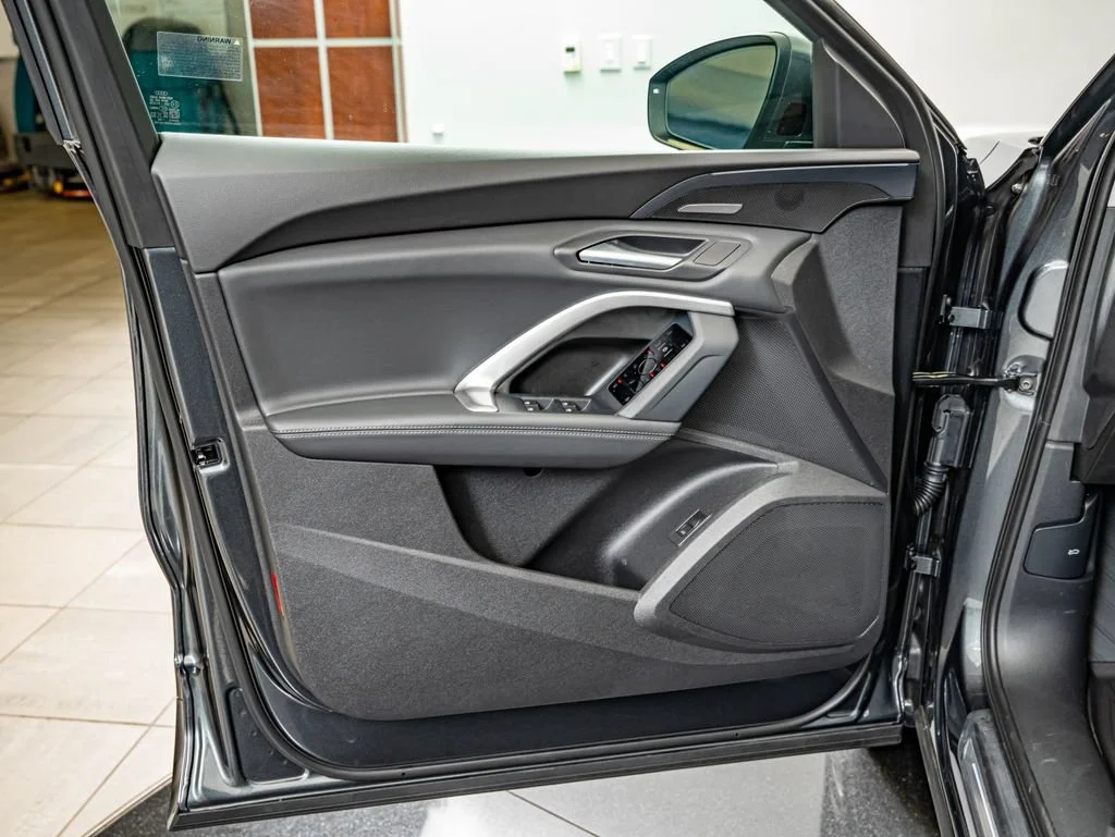 New 2026 Daytona Gray Metallic Audi 2.0T Premium Plus image 18