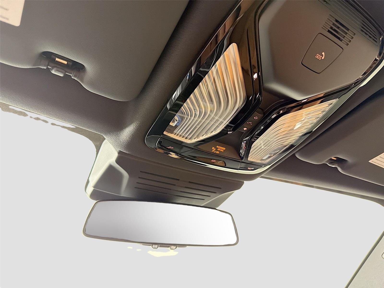 New 2026 Manhattan Green Metallic BMW xDrive40i image 19