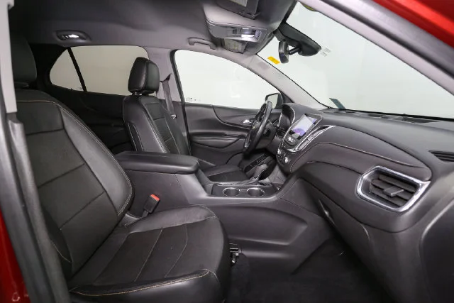 Used 2020 Red Chevrolet Premier image 17