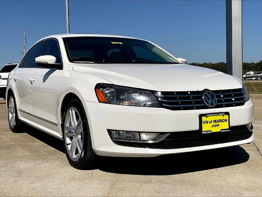2014 Volkswagen Passat SEL Premium