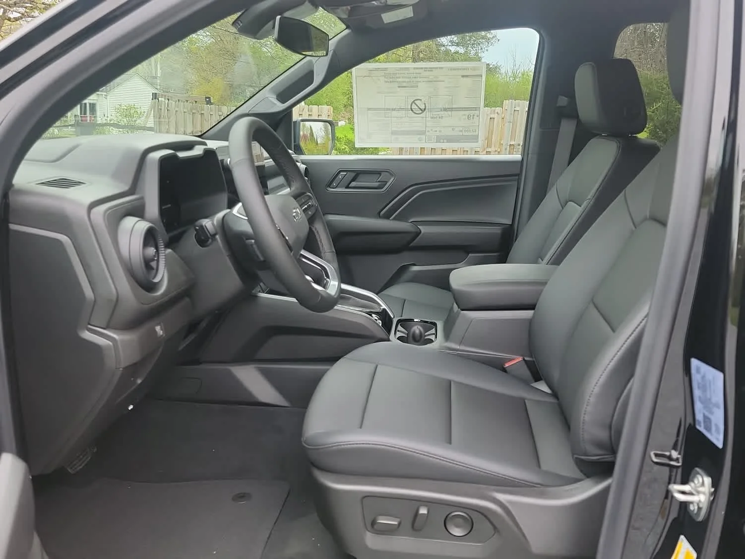 2026 Chevrolet Colorado Trail Boss - Photo 12