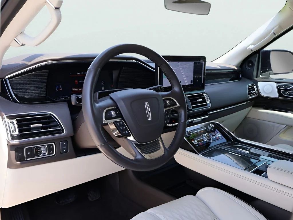 Used 2024 White Metallic Lincoln Black Label image 19