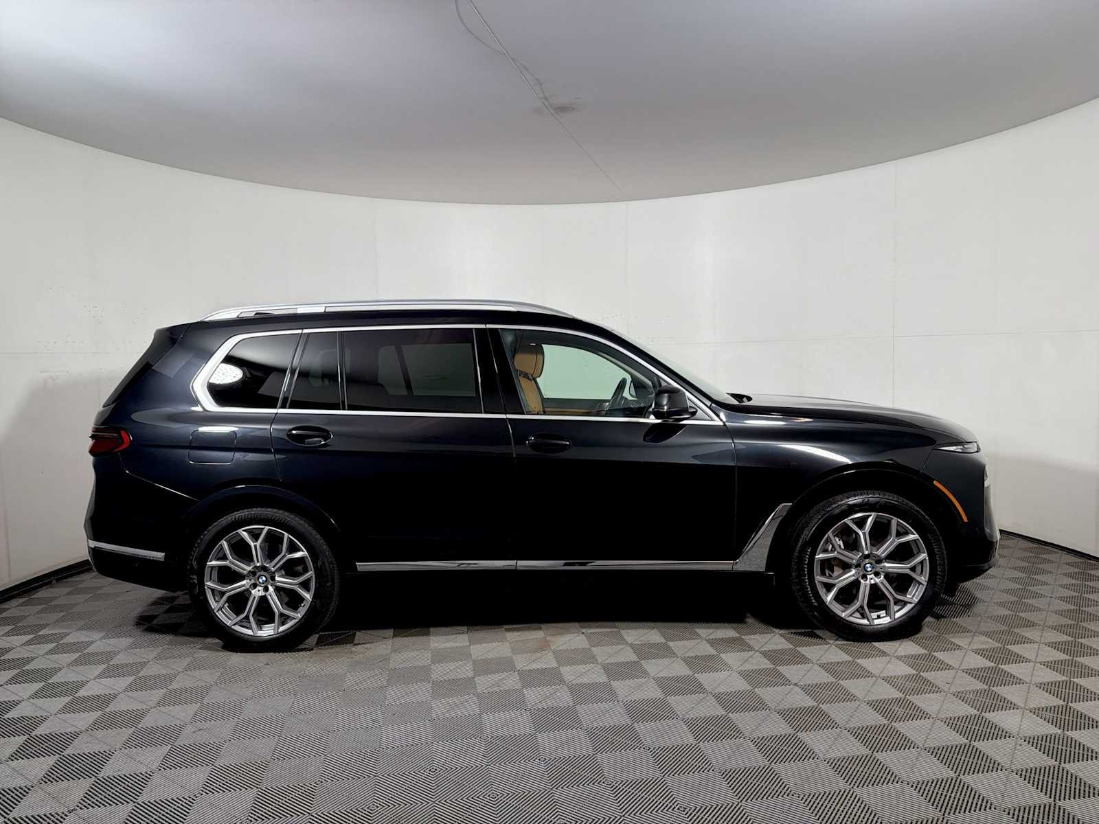 Certified Used 2024 Black Sapphire Metallic BMW xDrive40i image 7