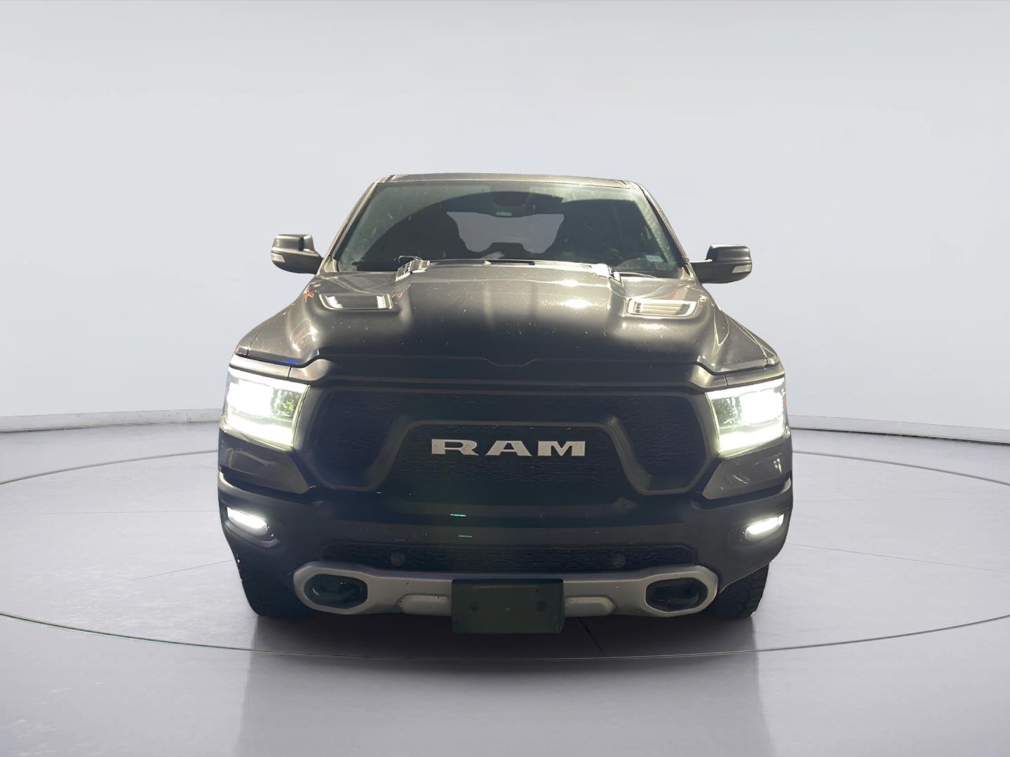 2020 Ram 1500 photo 2 of 5