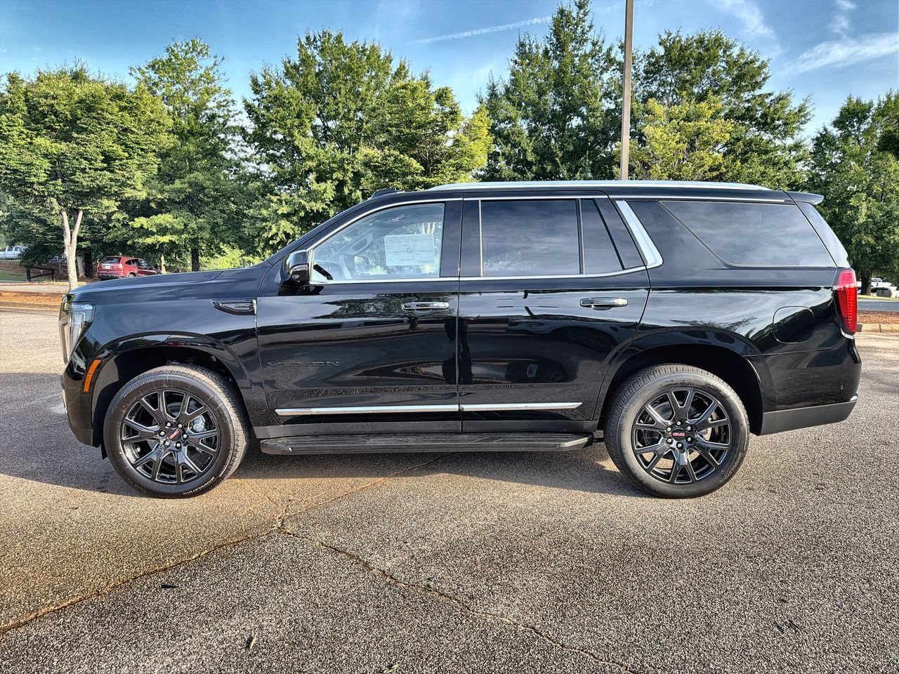 New 2026 Onyx Black GMC Elevation image 5