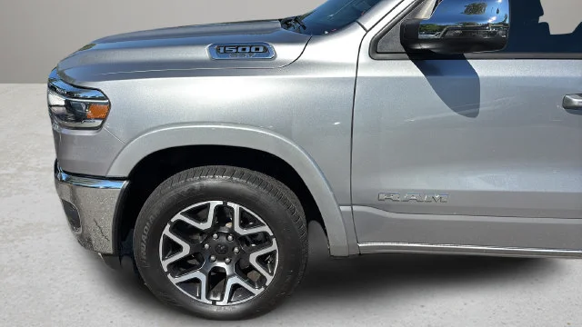 Used 2025 Silver Ram Laramie image 41