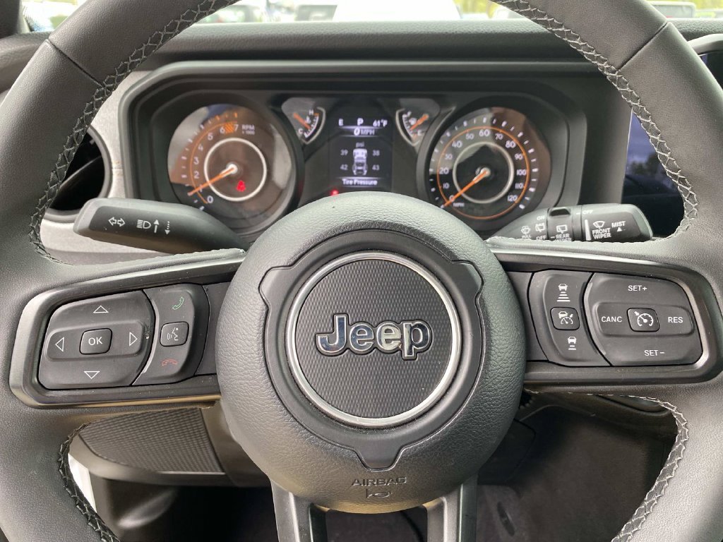 Certified Used 2025 White Jeep Sport S image 16