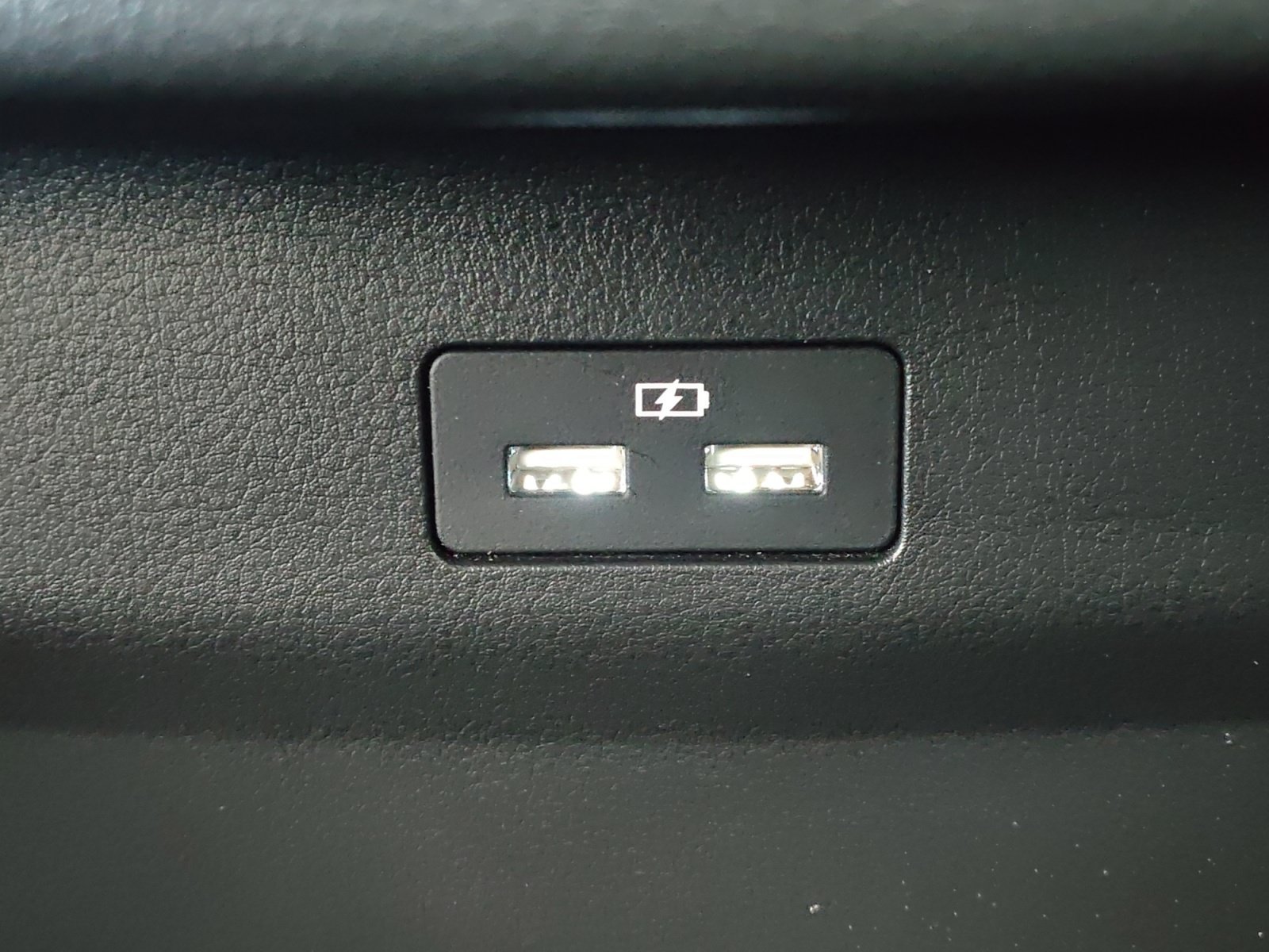 Used 2024 Wind Chill Pearl Mazda 2.5 S Select Package image 29