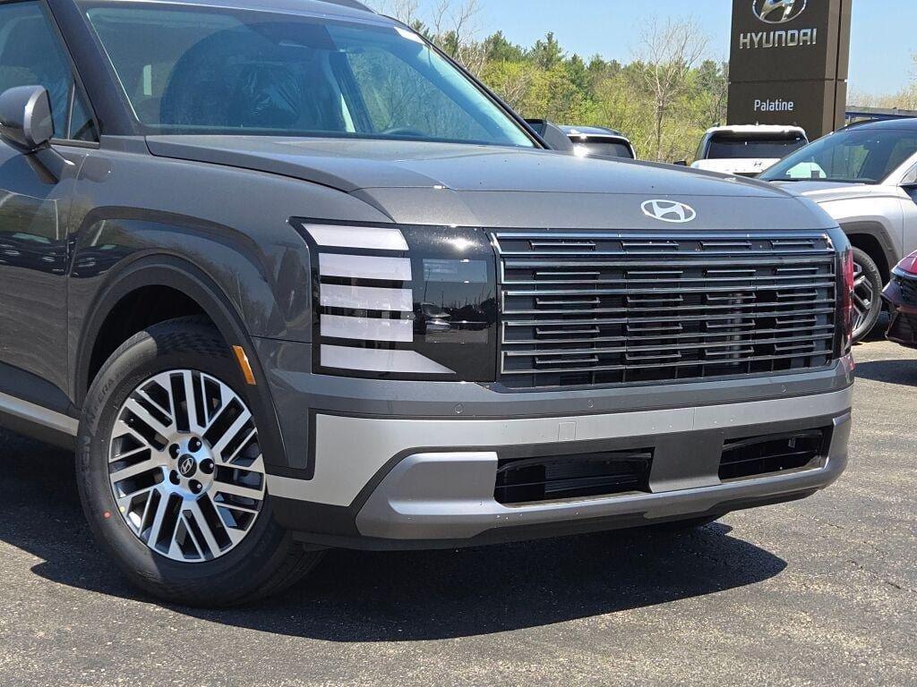 New 2026 Gray Hyundai SEL AWD image 2