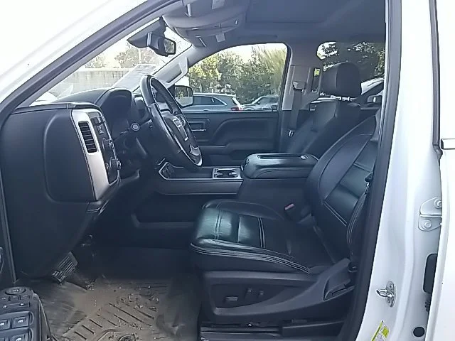 Used 2018 WHITE FROST TRICOAT GMC Denali image 33