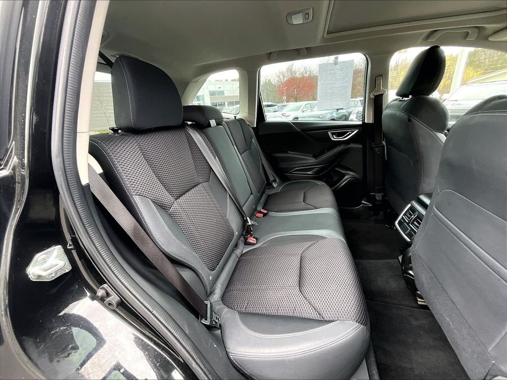 Used 2022 Crystal Black Silica Subaru Premium image 23