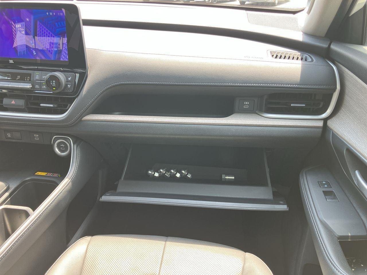 Used 2024 White (Wind Chill Pearl) Toyota Platinum AWD image 19