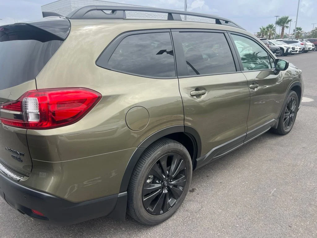 Used 2022 Brown Subaru Onyx Edition image 7