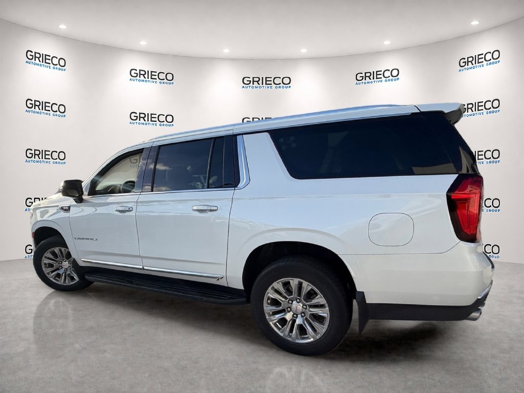 Used 2022 White GMC Denali image 5