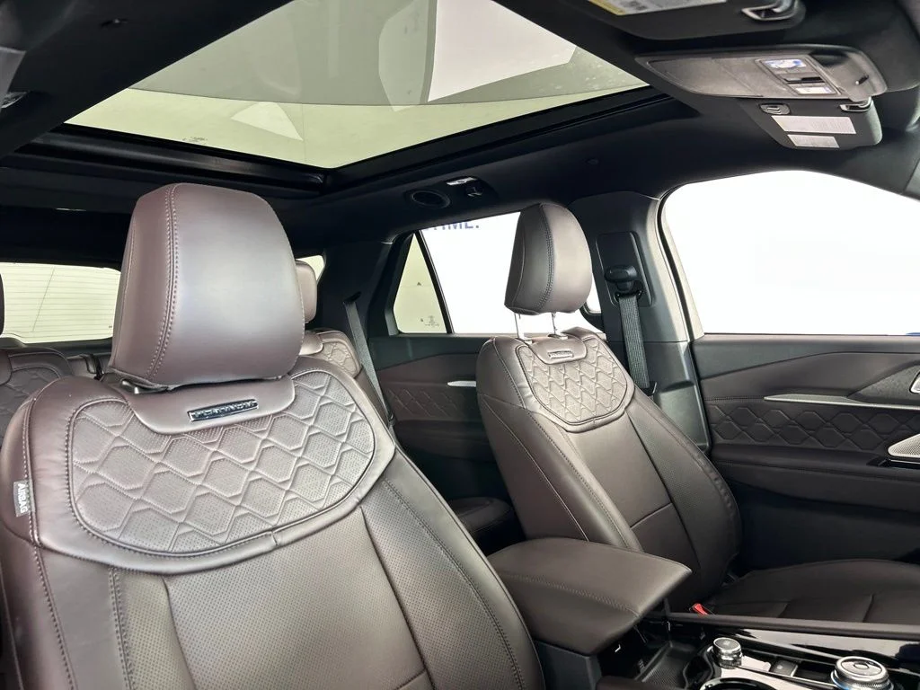 New 2026 Rapid Red Metallic Tinted Clearcoat Ford Platinum™ image 16