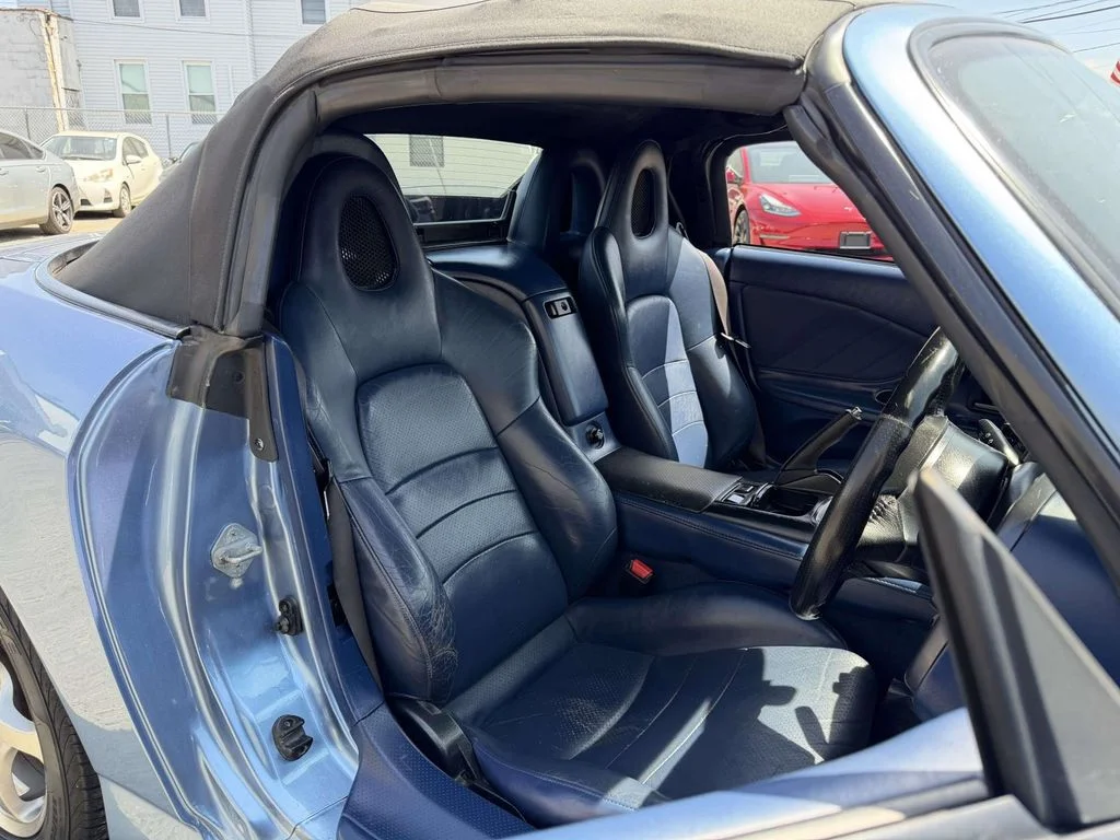 Used 2002  Honda S2000 image 14