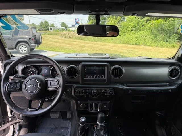 Used 2022 Gray Jeep Willys image 13
