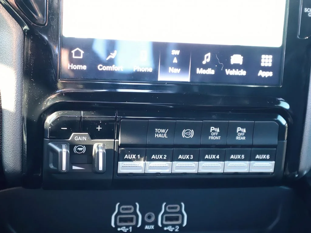 2025 RAM Ram 3500 Pickup Laramie - Photo 20