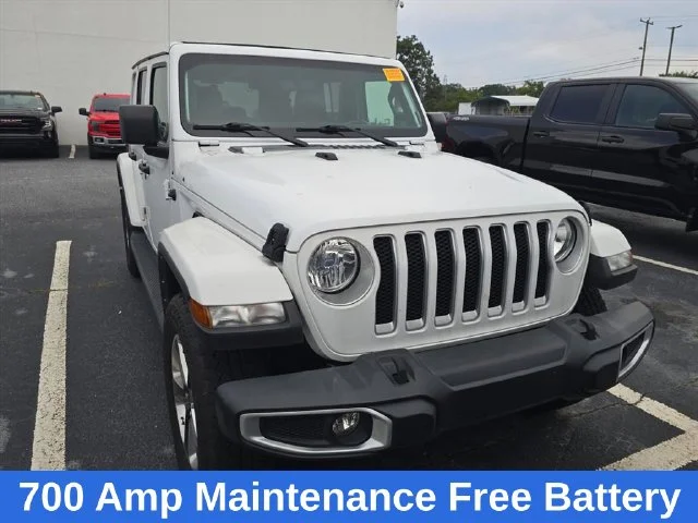 Used 2022 White Jeep Unlimited Sahara image 14