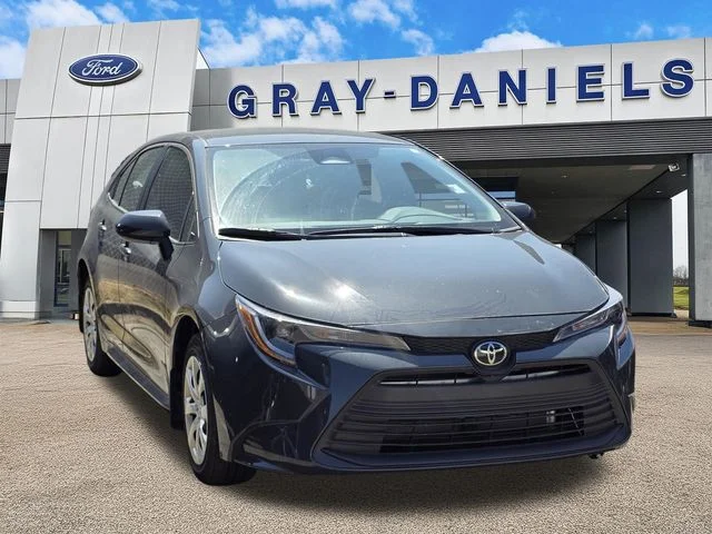 Used 2026 UNDERGROUND Toyota LE image 1