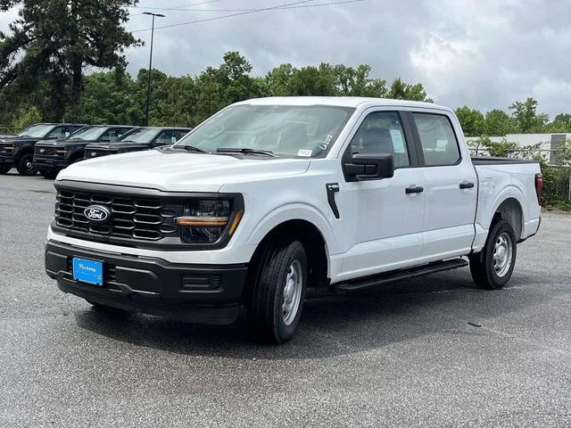 New 2025 Oxford White Ford XL image 5