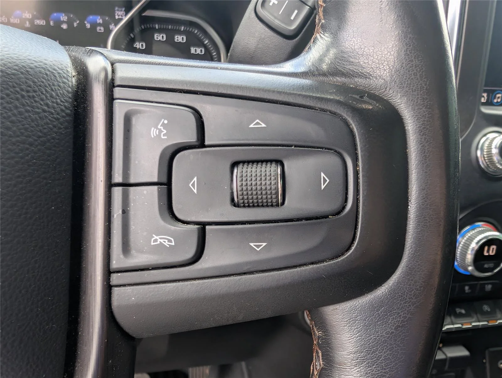 Used 2021 Onyx Black GMC AT4 image 21