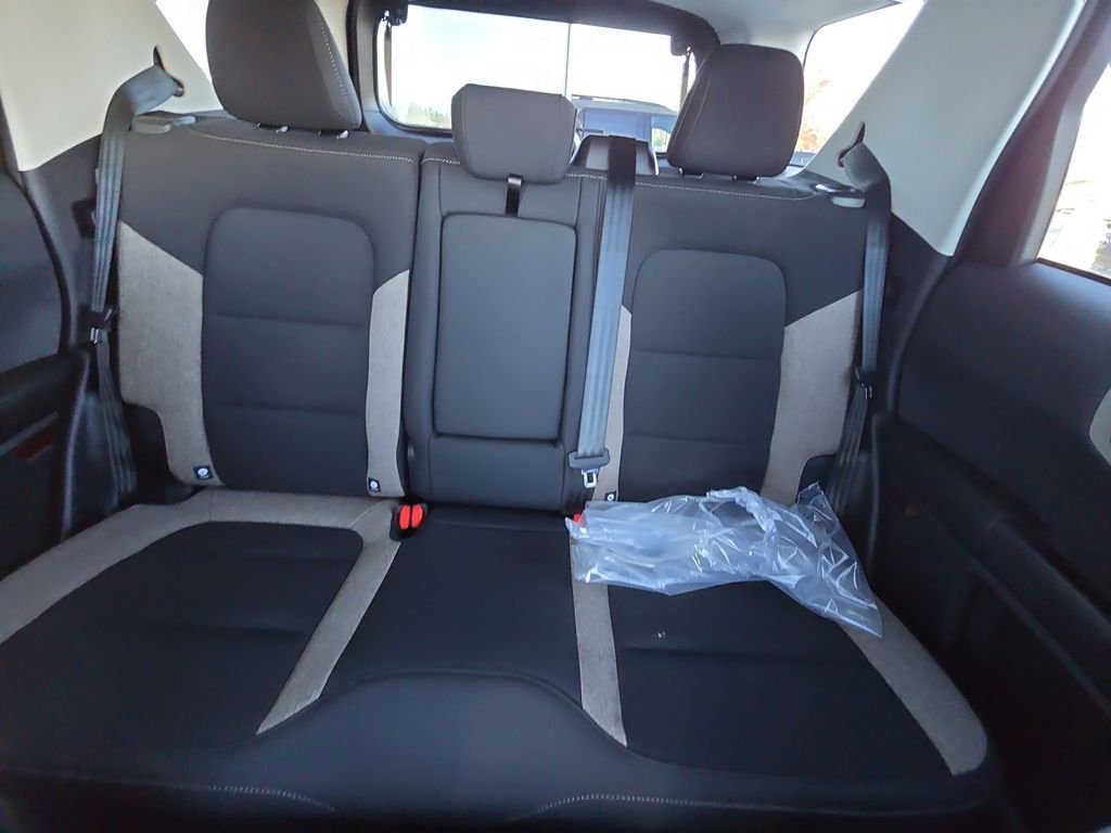 Used 2025 Green Ford Big Bend image 21
