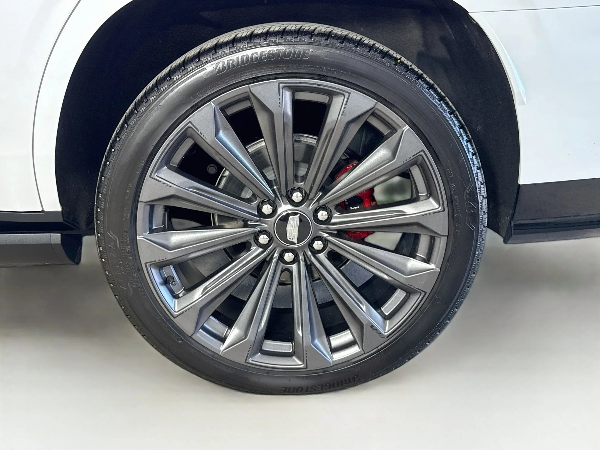 Used 2026 Vibrant White Tricoat Cadillac V-Series image 37