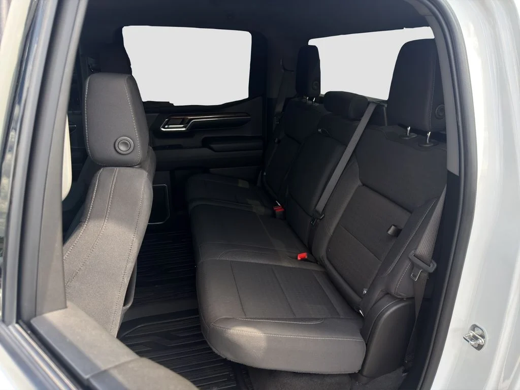 2024 GMC Sierra 1500 Elevation - Photo 13