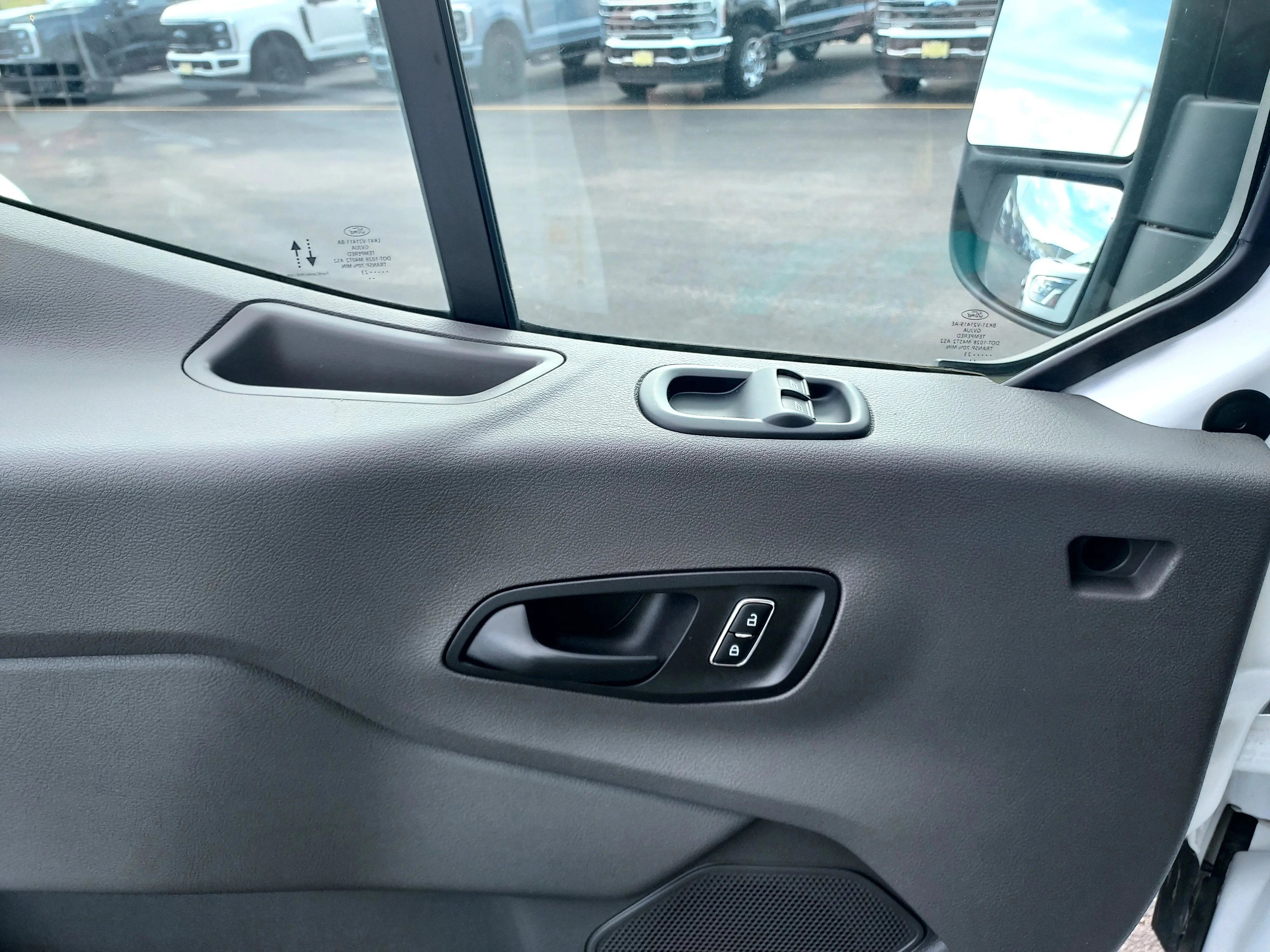 Used 2023 Oxford White Ford  image 31