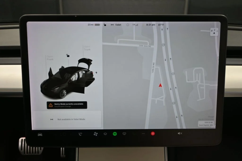 Used 2018 Black Tesla Long Range image 30