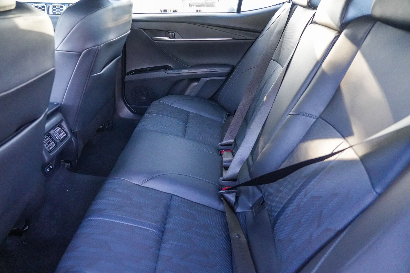 2026 Toyota Camry XSE - Photo 18