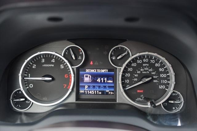 Certified Used 2017 SUPER WHITE Toyota  image 22
