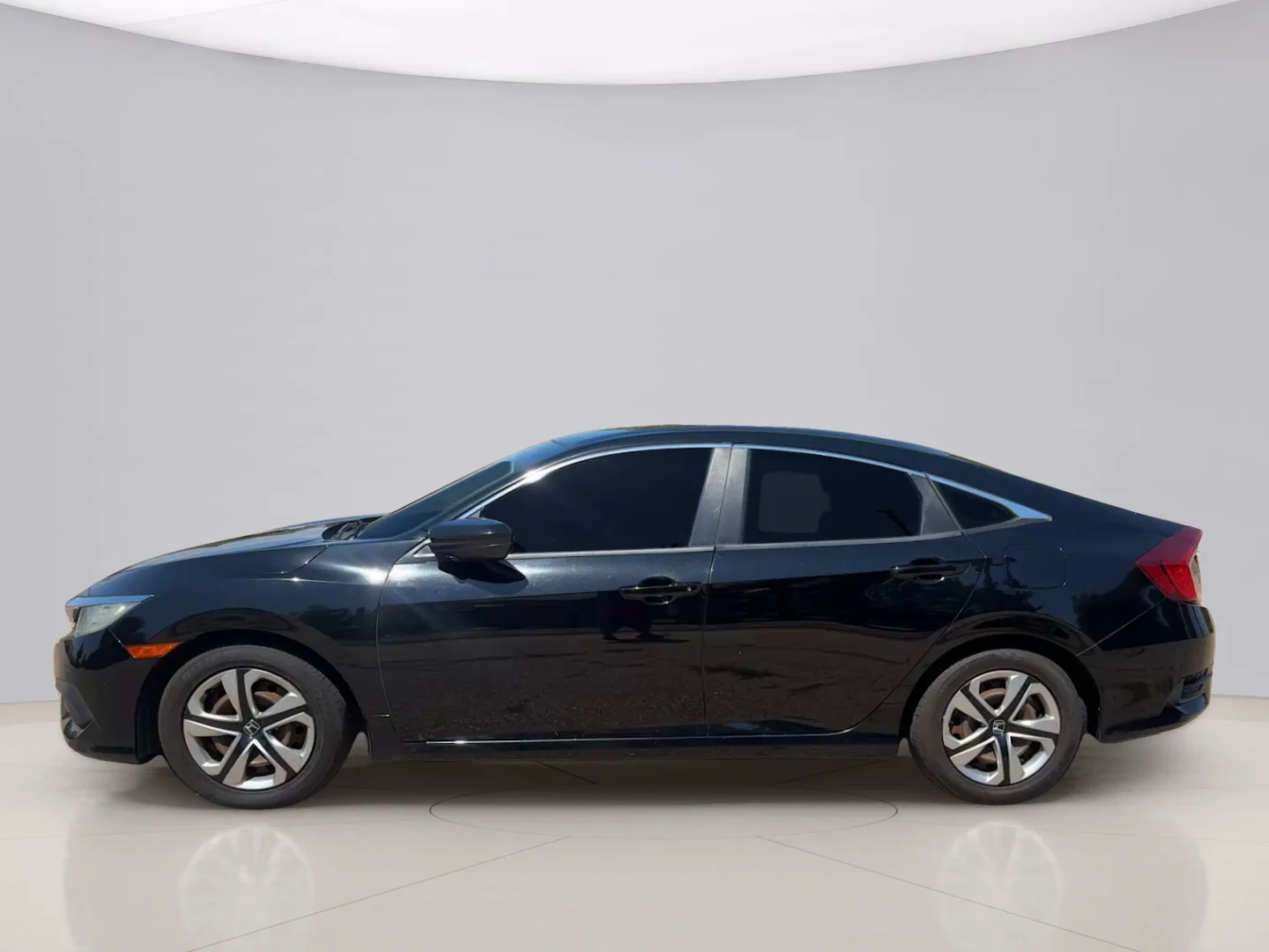 Used 2016 Black Honda LX image 2