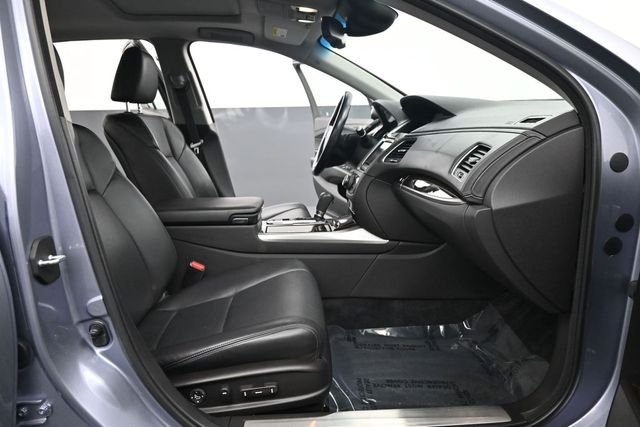 Used 2015  Acura Base image 20