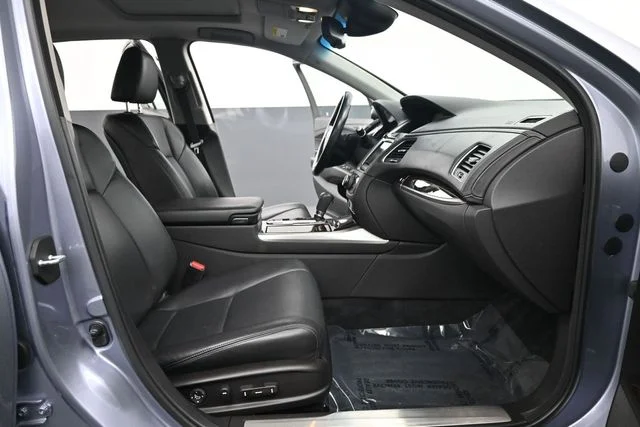 Used 2015  Acura Base image 20