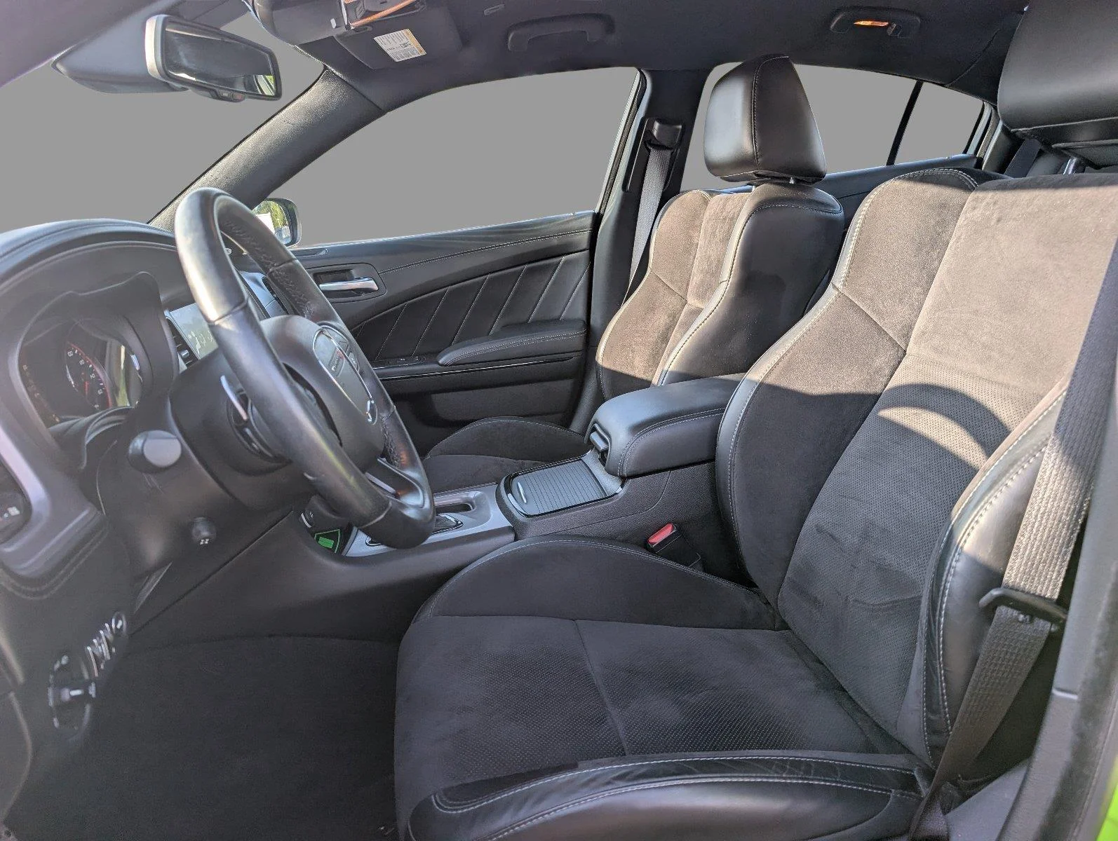Used 2023 Sublime Metallic Clearcoat Dodge R/T image 16