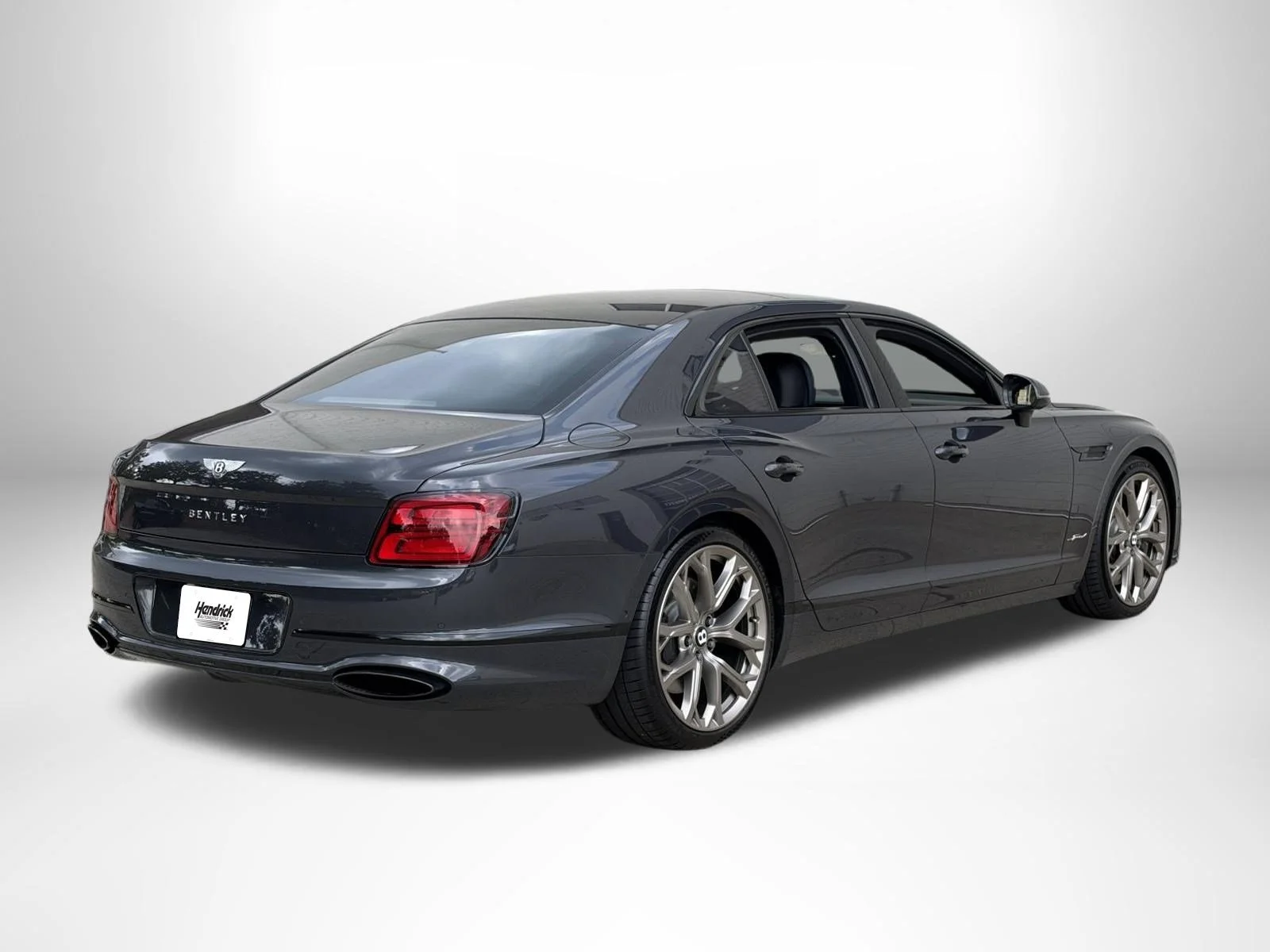 Used 2023 Beluga Bentley Mulliner W12 image 7