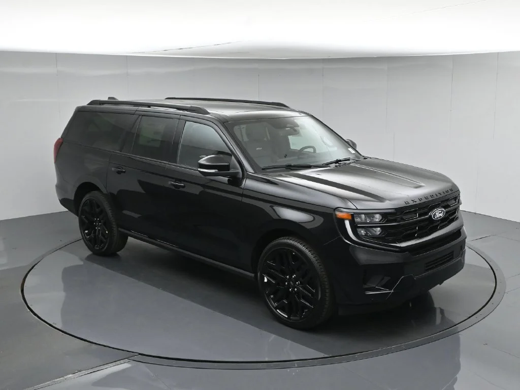 New 2027 Black Ford Platinum image 41