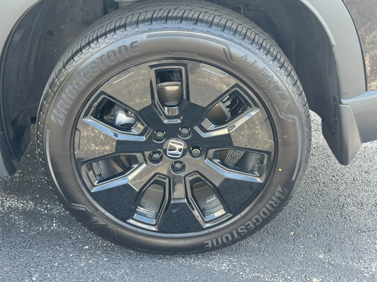 2026 Honda Pilot Black Edition - Photo 9