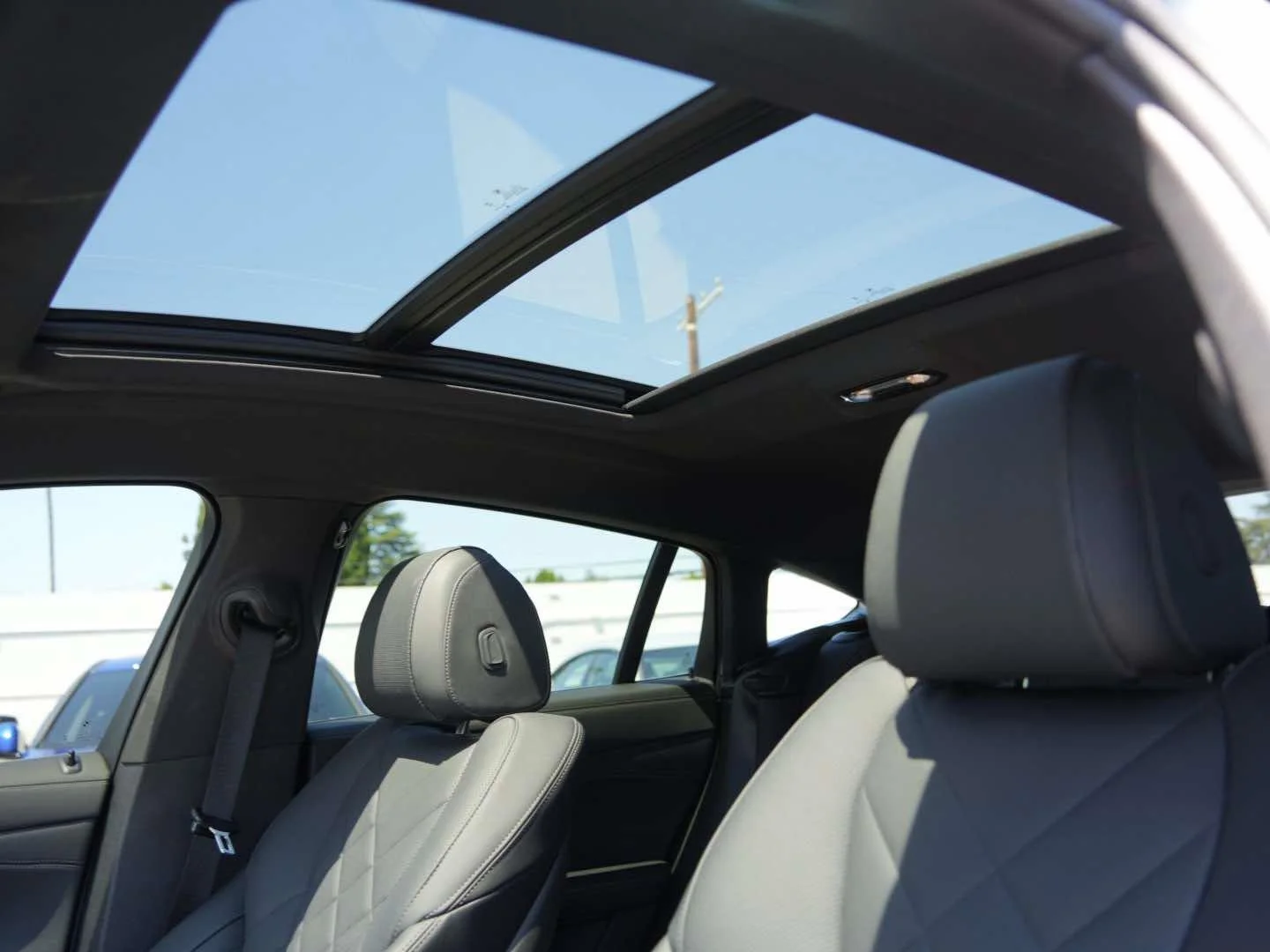 Certified Used 2025 Brooklyn Grey Metallic BMW xDrive40i Sports Activity Coupe image 16