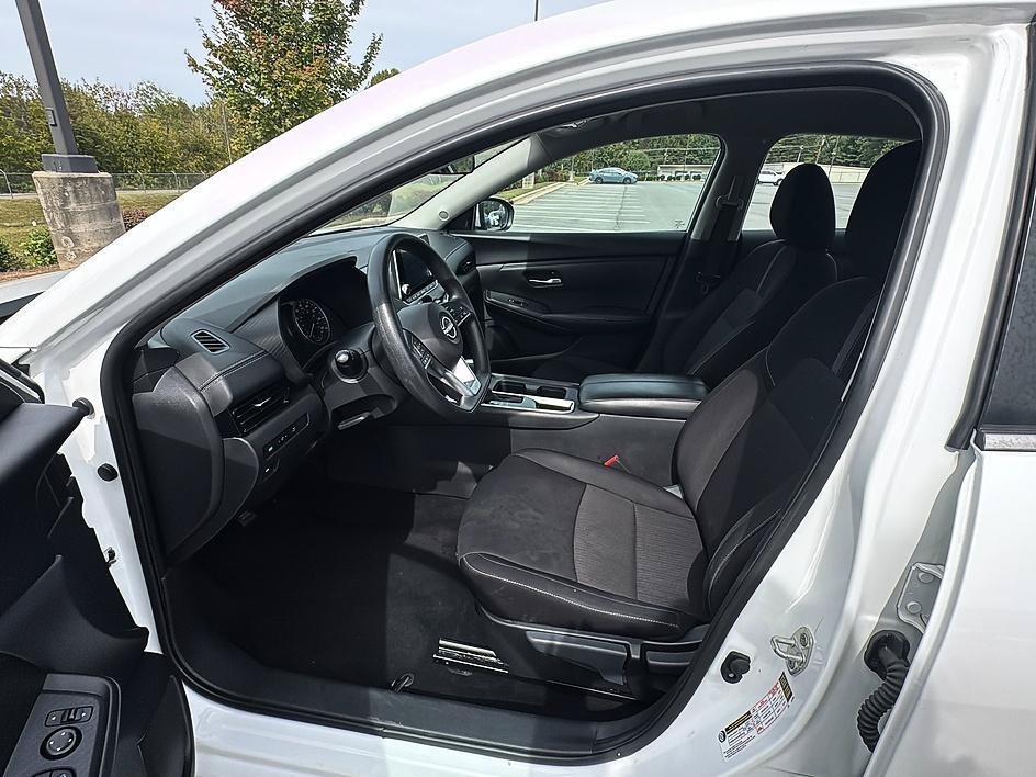 Certified Used 2025 Aspen White Tricoat Nissan SV image 13