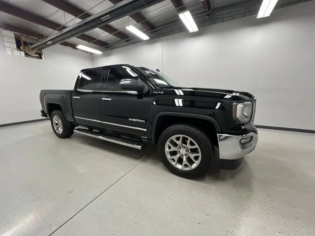 Used 2018 Black GMC SLT image 9