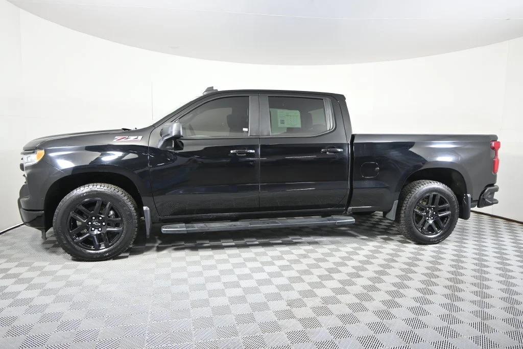 Used 2023 Chevrolet Silverado 1500 RST with VIN 1GCUDEEDXPZ202073 for sale in Forest Lake, Minnesota
